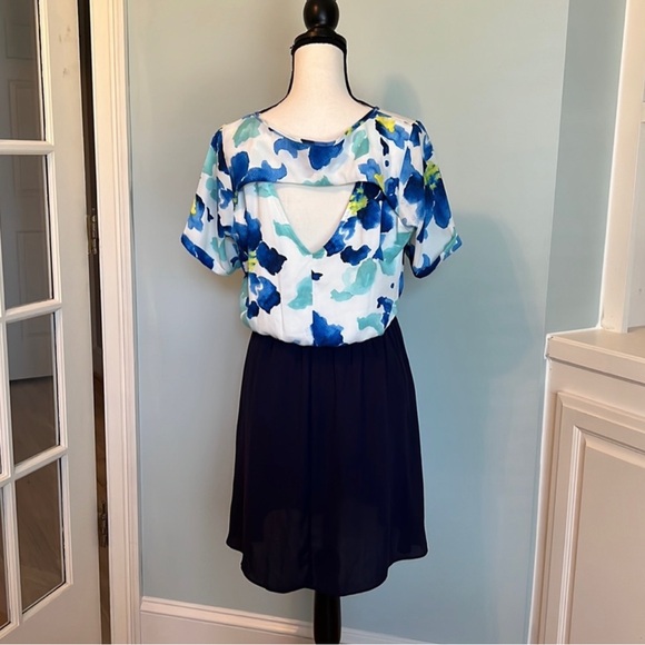 Charming Charlie Dress - Picture 2 of 2